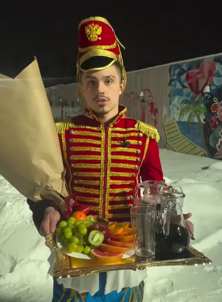 Никита Гуранда готовится к заселению с новой девушкой