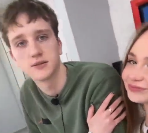 Каролина Салтыкова собрала в вип-доме свою 