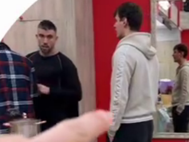 Никита Гуранда жалеет о том, что научил Рахимову готовить