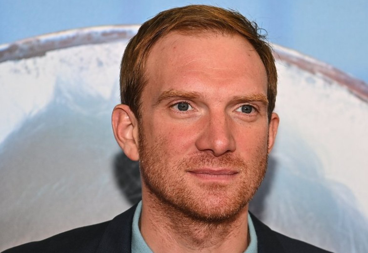 Андрей Бурковский высказался о назначении на место ректора МХАТ Константина Богомолова