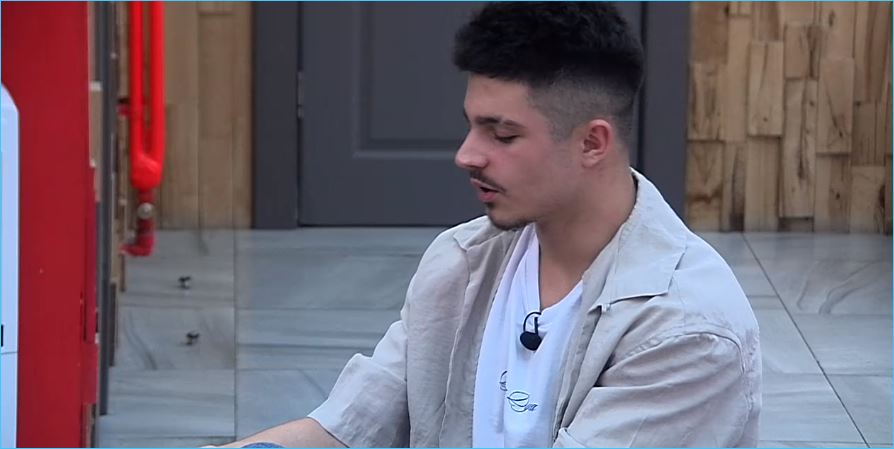 Никита Гуранда пытается строить отношения с новой избранницей