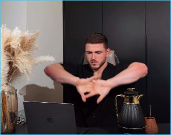 Роман Капаклы рассказал о болезни всей семьи