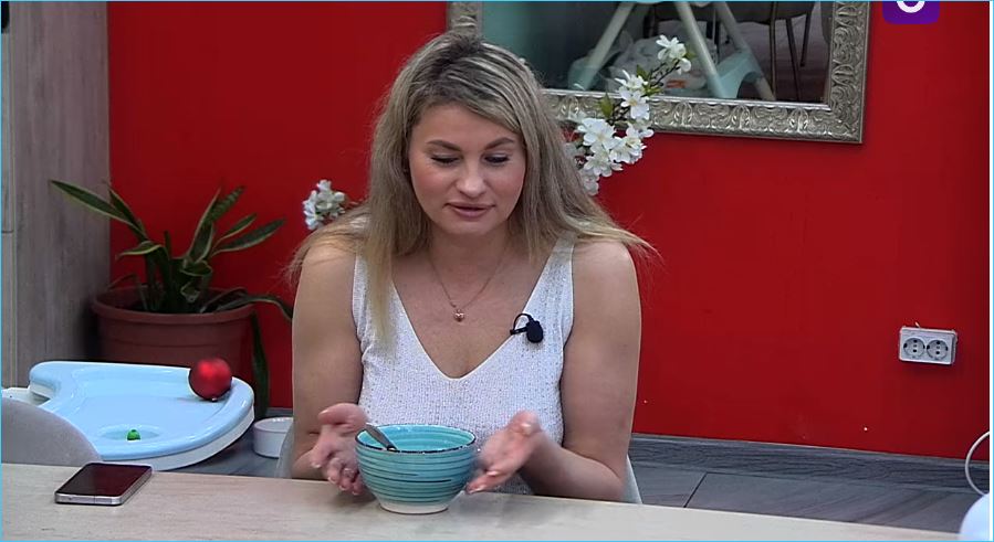 Вероника Гракович считает, что ей завидует Элина Рахимова, оставшаяся в одиночестве