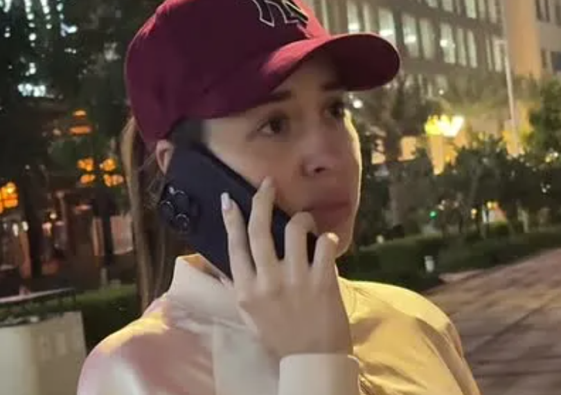 Евгения Дорожкина взяла из приюта собаку с грустной историей Евгения Дорожкина взяла из приюта собаку с грустной историей