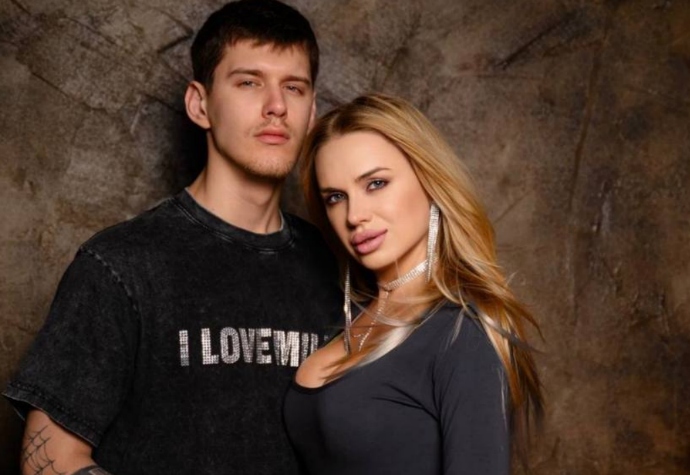 Невеста участника Дома 2 Степана Карпова заявила, что он брачный аферист Невеста участника Дома 2 Степана Карпова заявила, что он брачный аферист