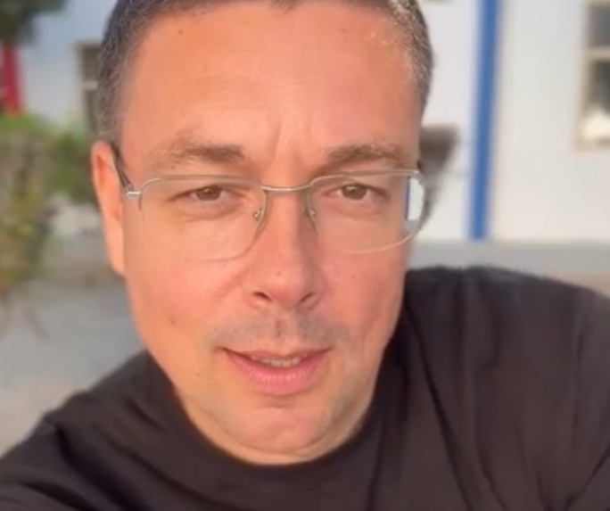 Андрей Чуев сообщил о смерти своей бабушки