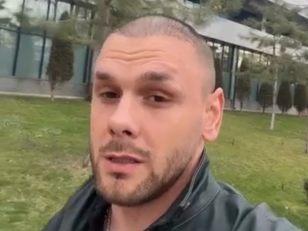 Максим Евстропов объяснил, почему ограничил выплаты Анне Самониной