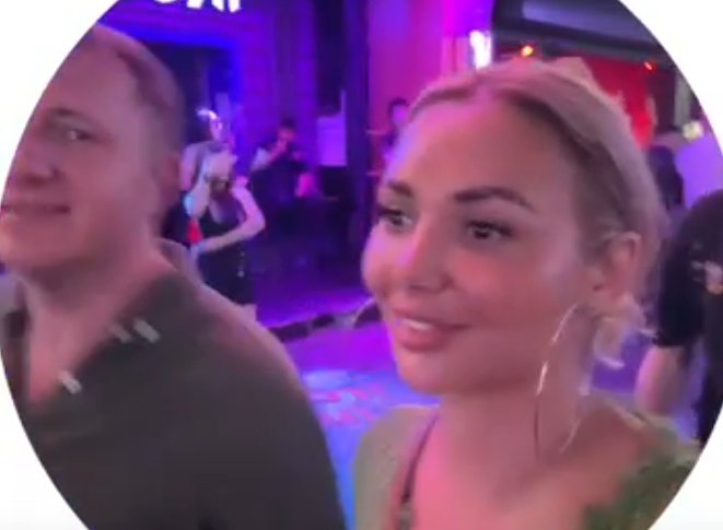 Елена Тепловодская рада, что Илья Яббаров купил ей фрукты в дорогу