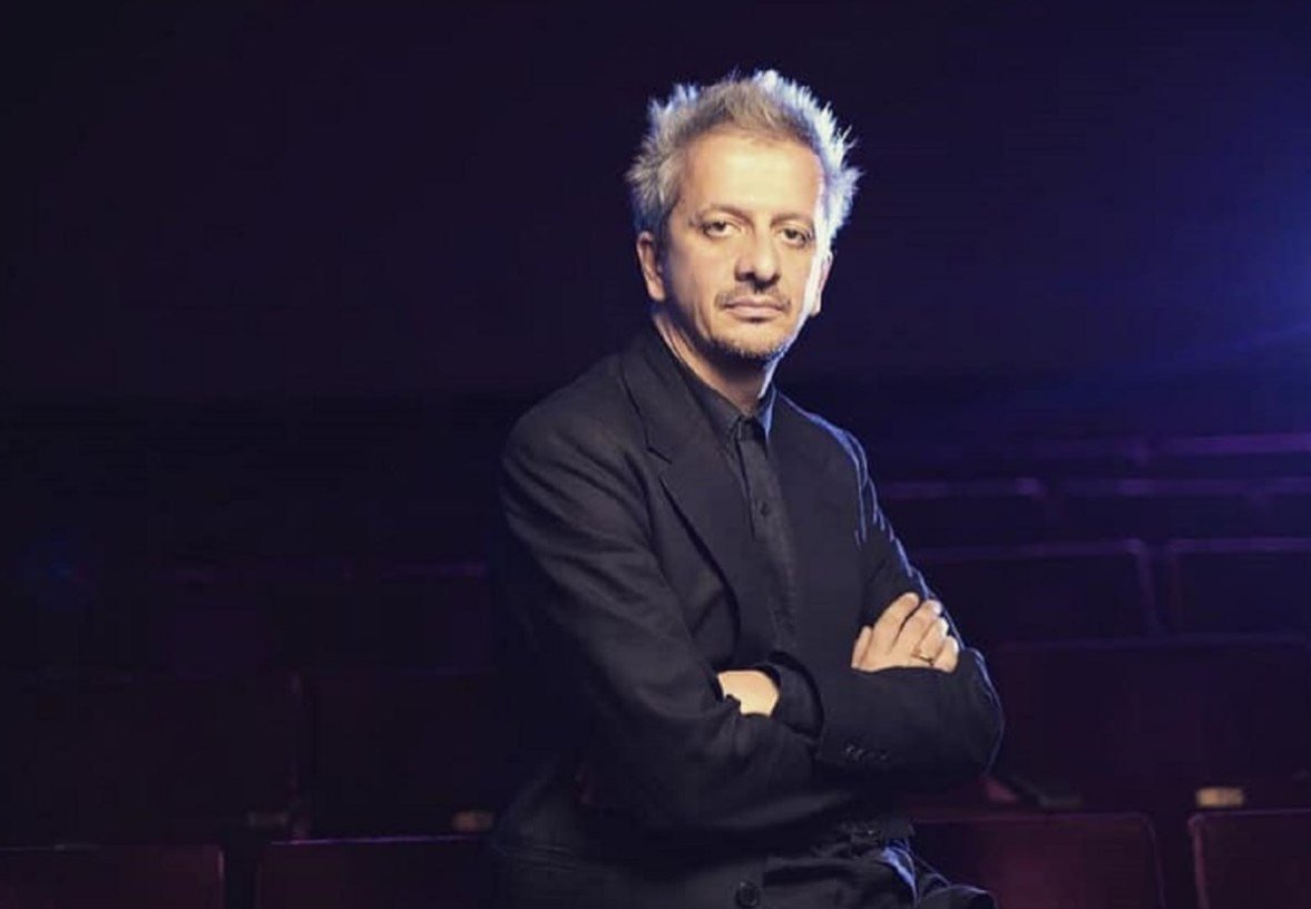 Стала известна причина ухода Константина Богомолова из МХАТ