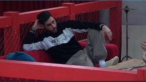 как Тигран Салибеков поддерживает Альберта Граковича, а не свою тещу