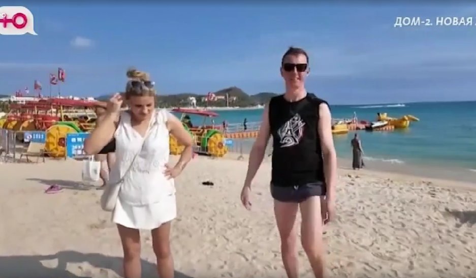 Альберт Гракович в Китае пробует всё, чего у него никогда в жизни не было