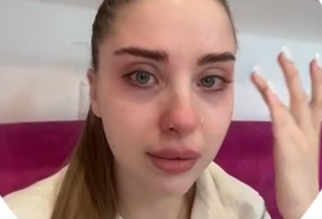 Екатерину Квашникову расстроил диагноз её собаки Екатерину Квашникову расстроил диагноз её собаки