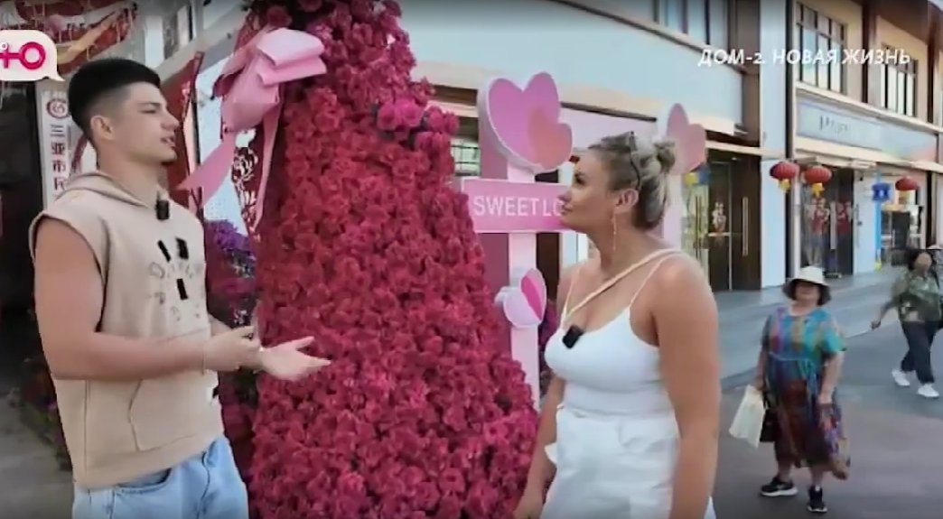 Новый кастинг? Никита Гуранда пригласил в Китай своих поклонниц