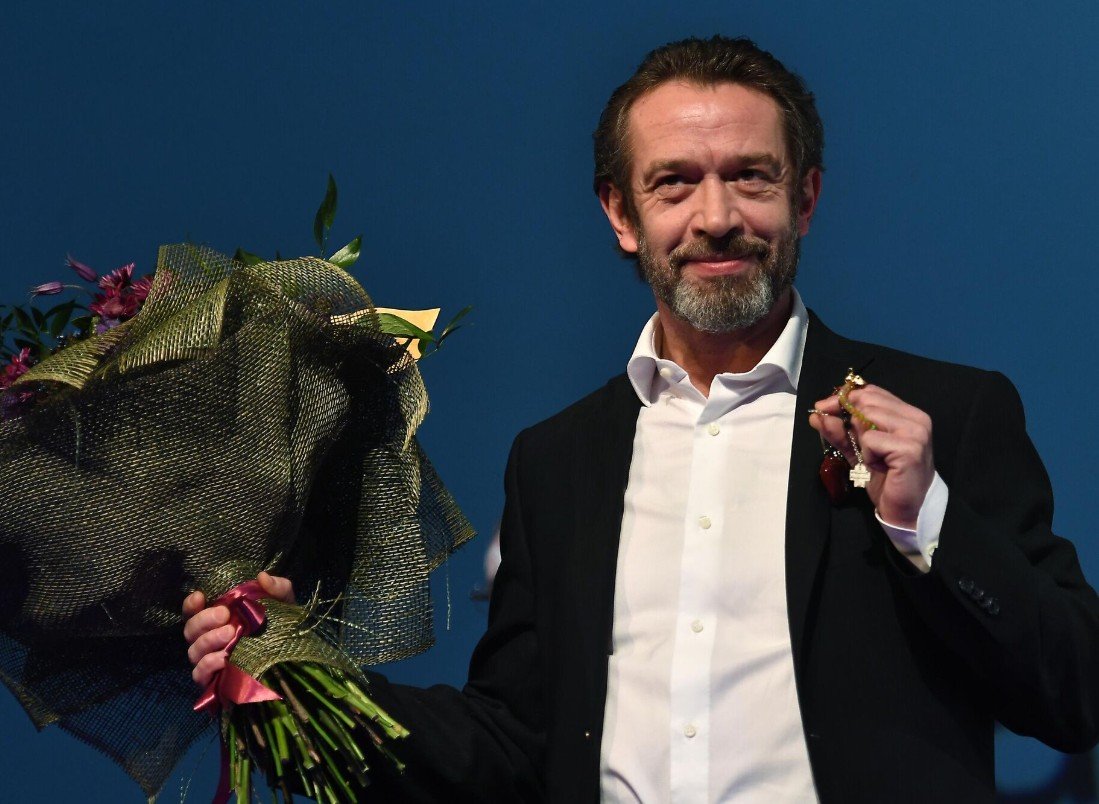 Владимир Машков прокомментировал слухи о прекращении актерской карьеры Владимир Машков прокомментировал слухи о прекращении актерской карьеры