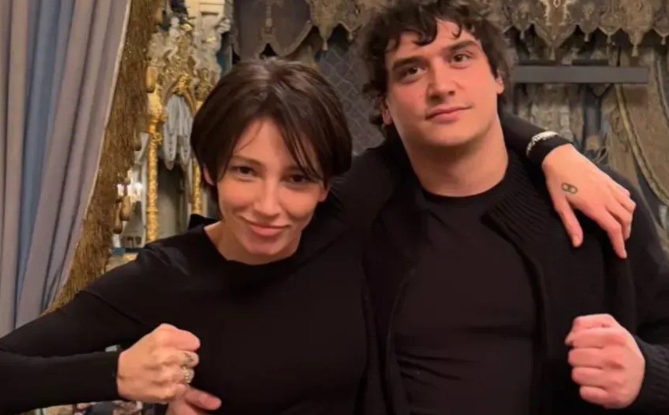 Поступок супруга Насти Ивлеевой взбудоражил общественность