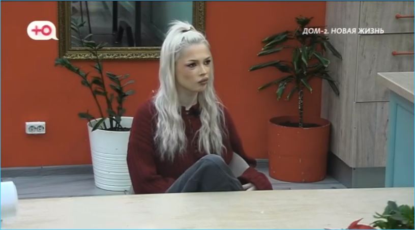 Выяснились подробности ухода с проекта Дарьи Романовой