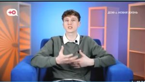 как Евгений Сидоров предпочитает блондинок