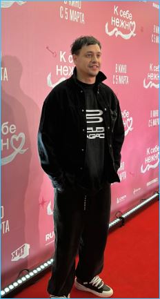 Поздравляя Захара Саленко с днем рождения, Даниил Сахнов вспомнил свои отношения с Таней Строковой