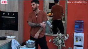 как Тигран Салибеков радуется возможному уходу Степана Карпова