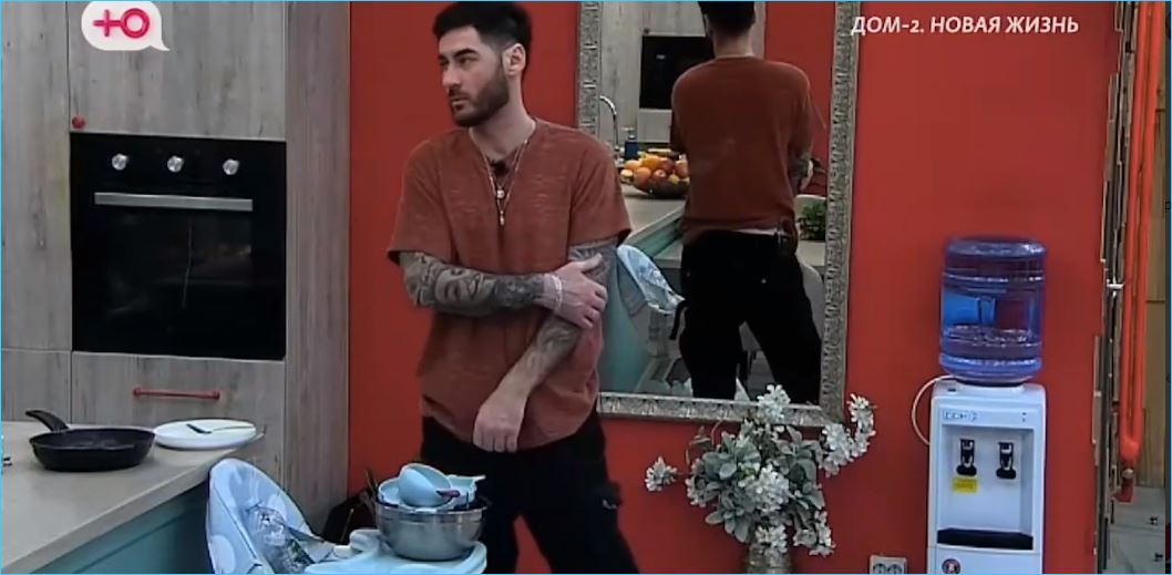 Тигран Салибеков радуется возможному уходу Степана Карпова