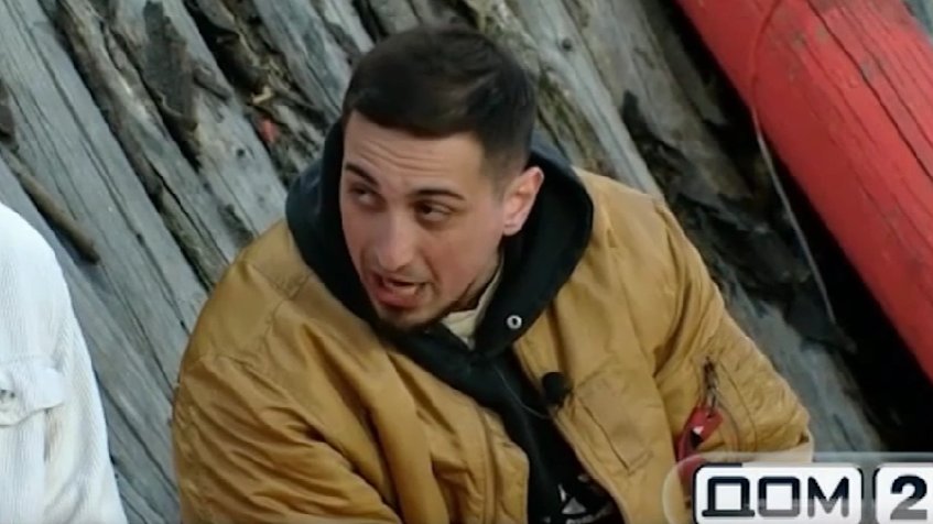 Руслан Асланов считает неудовлетворенную Карину Тетуеву бревном