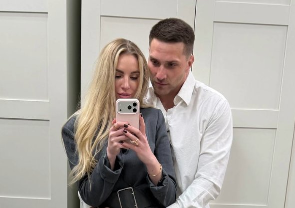 Вова Балан считает, что он хорош и Нонна Щукина не устояла