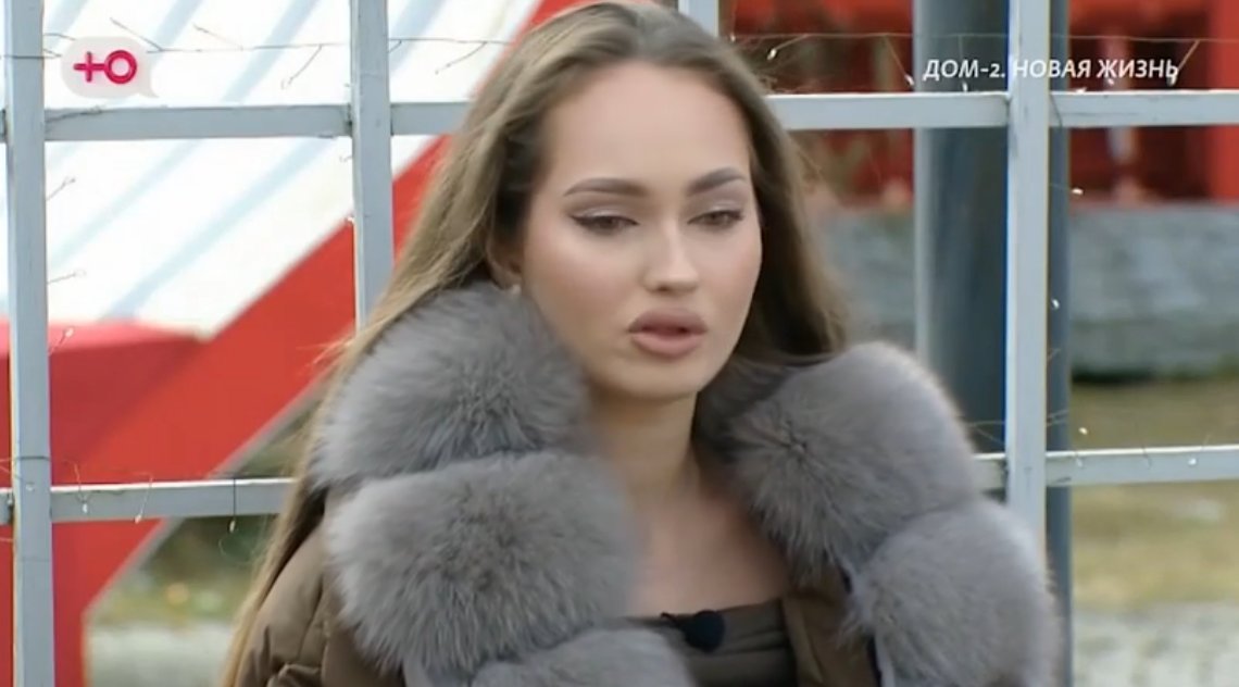 Виктория Салибекова объяснила, почему она гадает на Степана Карпова