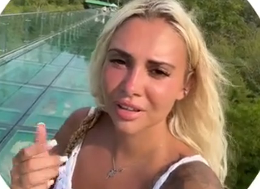 Елена Тепловодская переживает за свой внешний вид в проекте Елена Тепловодская переживает за свой внешний вид в проекте