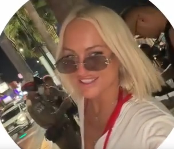 Элина Рахимова рассказала, за что её оштрафовали в Таиланде Элина Рахимова рассказала, за что её оштрафовали в Таиланде