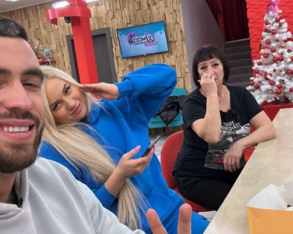 Игорь Григорьев вовремя вспомнил про свои отношения с Элиной Рахимовой