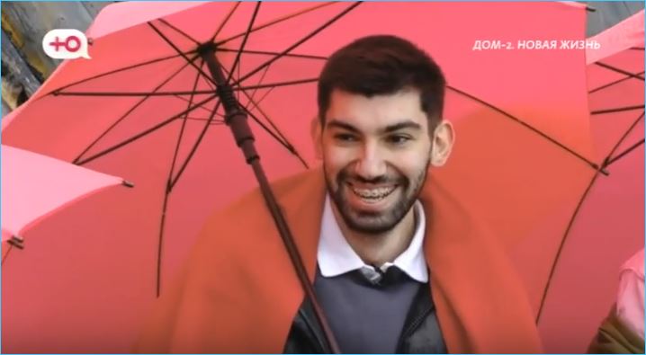 Бывшая девушка Рудольфа Мелкумяна не задержалась на телестройке