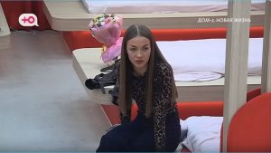 как Александра Зотова считает Дарью Обирину двуличным человеком