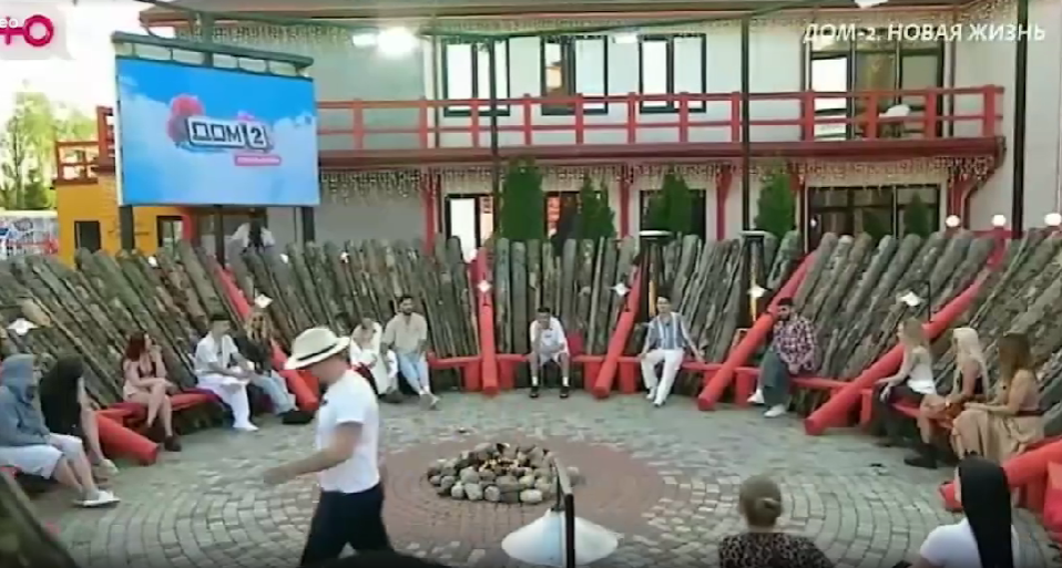 Антон Беккужев не воспринял всерьёз ультиматум Евгении Хорошевой