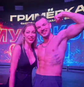 Надежда Ермакова продолжает любить выступления танцовщиков
