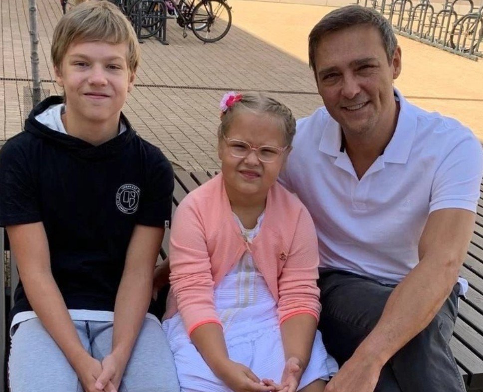 Права на песни группы 
