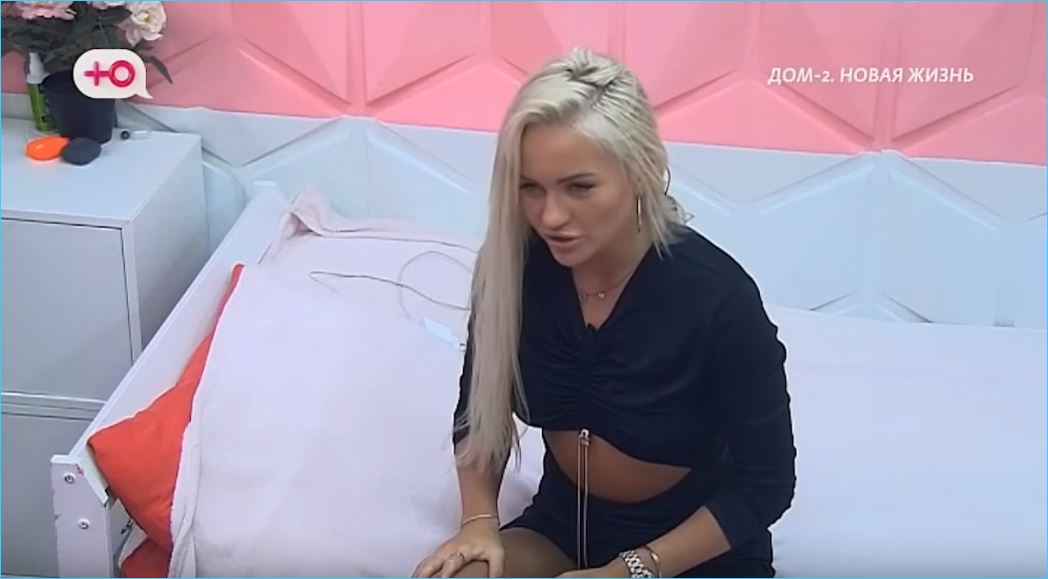 Элина Рахимова опять вспомнила своего отца, возмущаясь внешним видом Кристины Лясковец Элина Рахимова опять вспомнила своего отца, возмущаясь внешним видом Кристины Лясковец