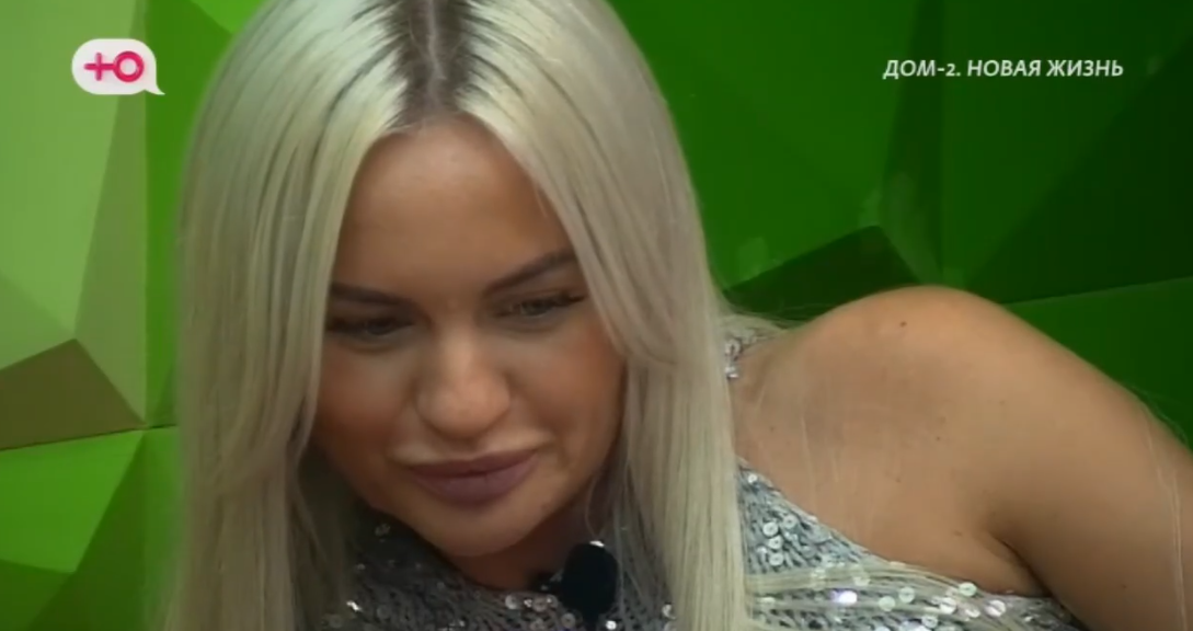 Элина Рахимова лидирует в конкурсе Элина Рахимова лидирует в конкурсе