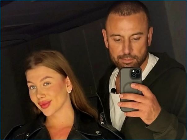 По примеру Алексея Адеева на Дом 2 зачастил Степан Меньщиков По примеру Алексея Адеева на Дом 2 зачастил Степан Меньщиков