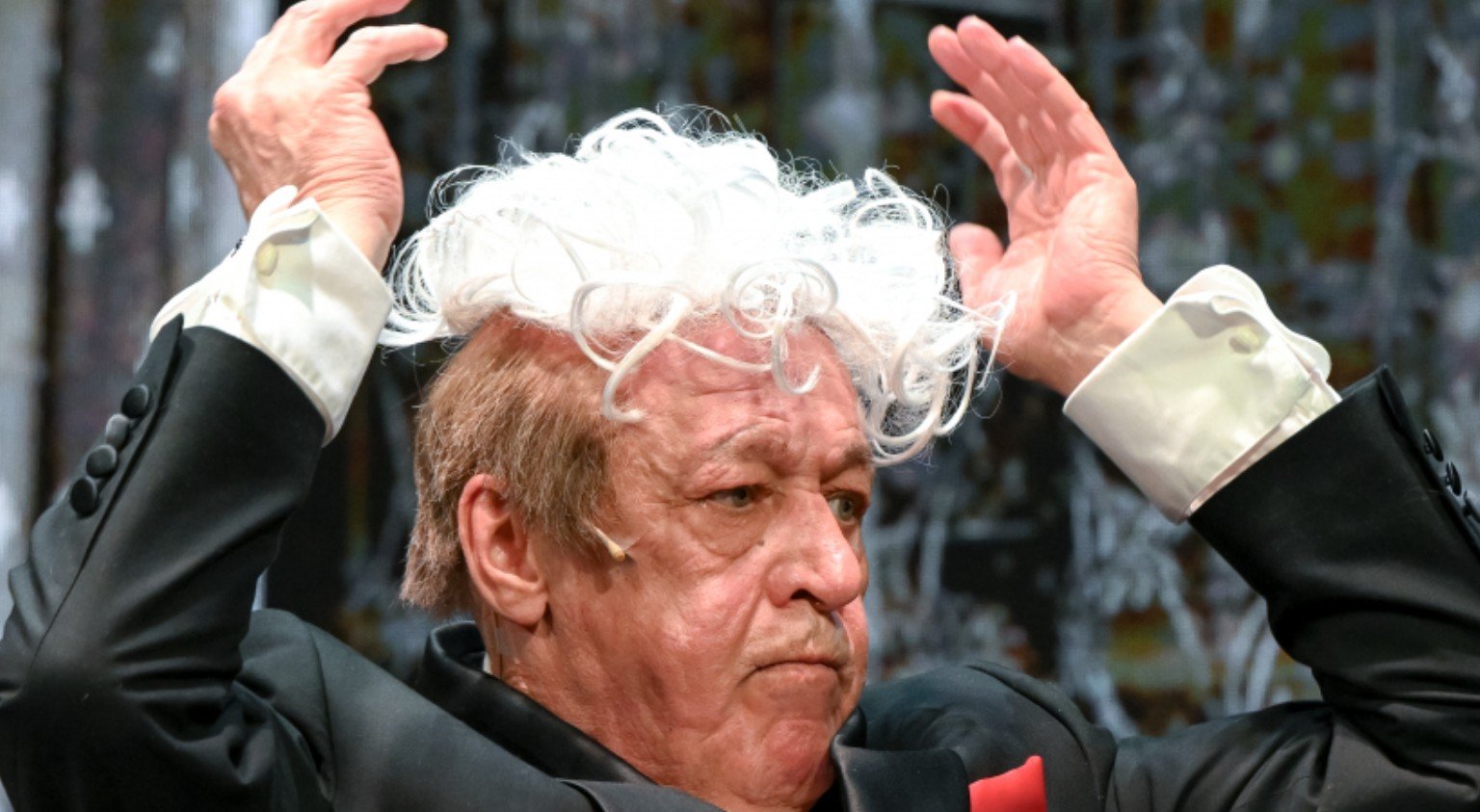 Михаил Ефремов возвращается на экраны