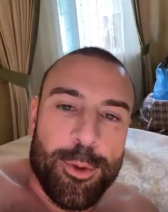 Алексей Адеев из отеля заманивает к себе Ивану Михайличенко