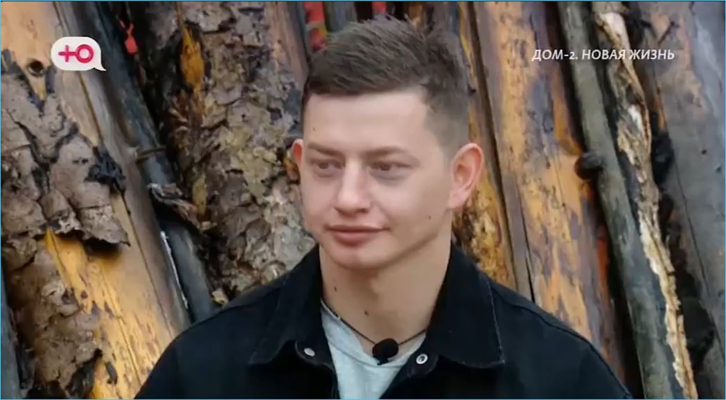 Евгений Петухов не понимает, на каких граблях пляшет Карина Клочкова Евгений Петухов не понимает, на каких граблях пляшет Карина Клочкова