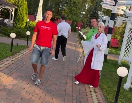 Виктория Кулагина купается в мужском внимании - помогла психология?